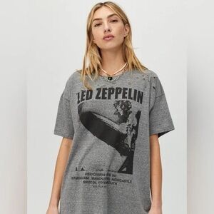 NWT! Daydreamer Led Zeppelin UK Tour 1969 Tee Sz XS